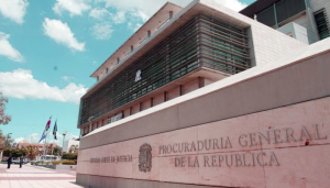 La PGR dice que sigue investigando corrupción tras requisa exfuncionario