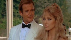 Muere la actriz Tanya Roberts, una de las chicas Bond, a los 65 años de edad