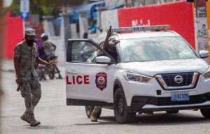 Policía haitiana dispersa por la fuerza protesta pacífica contra inseguridad