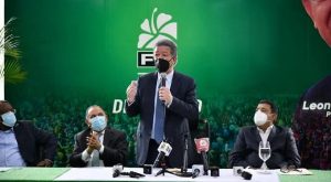 Leonel apoya pacto propuso Luis Abinader para reactivar la economía