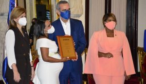 Presidente Luis Abinader encabezó XXV entrega Premio de la Juventud