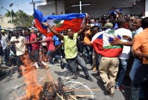 Red de Defensa denuncia represión y limitación de los derechos en Haití