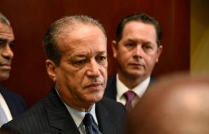 Pared Pérez pide lo excluyan comité político de PLD por razones de salud