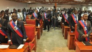 Fracturado Senado de Haití convoca a diálogo nacional ante la crisis política
