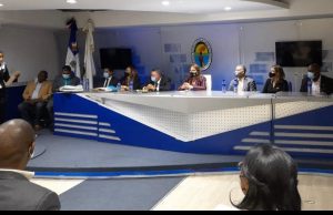 El PRD reconoce a tres destacados abogados por trayectorias y aportes