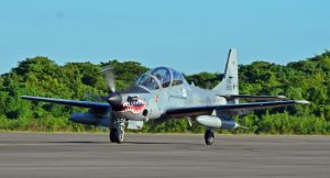 R.Dominicana vigila la frontera con aviones de combate por crisis en Haití