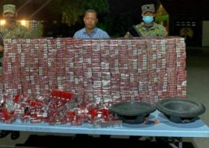Detenido un regidor del PLD acusado de contrabando de 3,350 cigarrillos