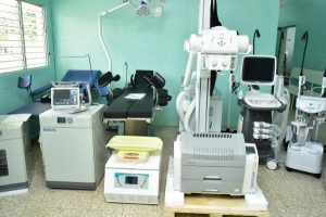 SNS entrega $40 millones en equipos a hospitales de la región Este y Santiago SNS entrega $40 millones en equipos a hospitales de la región Este y Santiago