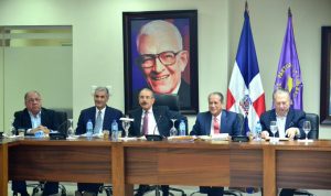 PLD aprueba la ampliación de 35 a 45 de los miembros de su Comité Político