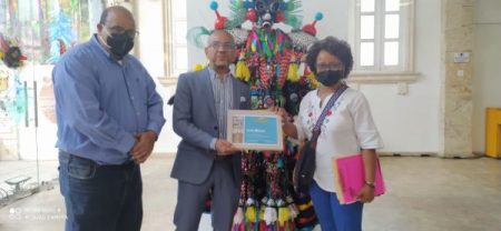 San Cristóbal reconoce “creatividad y aporte a cultura del artista Luis Rivas San Cristóbal reconoce “creatividad y aporte a cultura del artista Luis Rivas