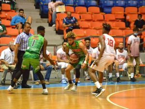 Pepines vence al Plaza y GUG a Pueblo Nuevo en basket superior de Santiago