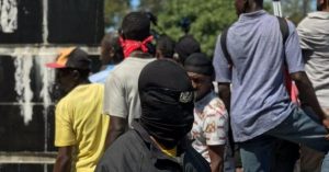 HAITI: Facción policial ocupa una comisaría y libera cuatro prisioneros