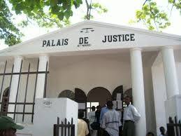 Jueces de Haití cumplen dos semanas de huelga