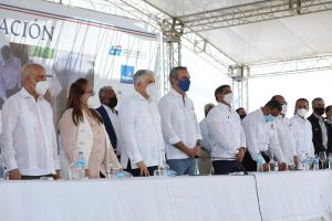 Presidente llama continuar con el plan de vacunación durante Semana Santa