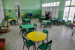 La República Dominicana reabre parcialmente sus escuelas públicas