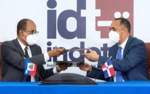 R.Dominicana y Haití pactan resolver interferencias radiofónicas en frontera