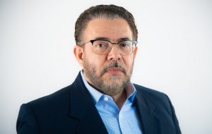 Guillermo Moreno ve RD convertida campeón del endeudamiento público