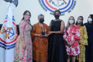 Asociación Esposas Oficiales de las FFAA conmemora 34 aniversario