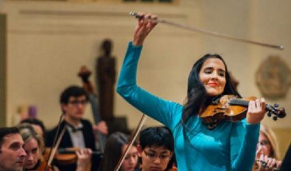 Violinista dominicana Aisha Syed en concierto virtual este sábado