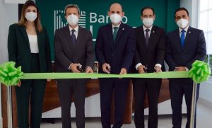 Banco múltiple LAFISE inaugura centro de negocios en Santiago