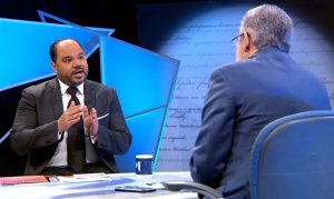 Ulloa confía el Senado escogerá un Defensor del Pueblo independiente