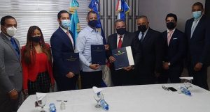 Migración y MLB regularán entrada y permanencia jugadores extranjeros RD