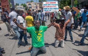 Oposición haitiana alienta a protestar contra el secuestro