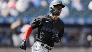 Jonrón de Chrisolm impulsa victoria de Marlins sobre Mets