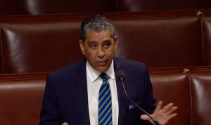 Espaillat agradece inclusión minorías en proceso vacunación contra Covid