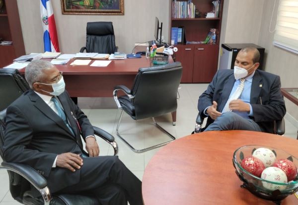 Senador haitiano sugiere mecanismos pacíficos resolver conflicto del Masacre imagen