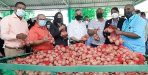 INESPRE relanza programa Mercados de Productores en ocho provincias