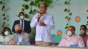 Obras Públicas inicia remodelación de 52 barrios; invertirá RD$400 millones