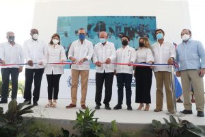 BARAHONA: Presidente Luis Abinader inaugura rehabilitación puerto turístico