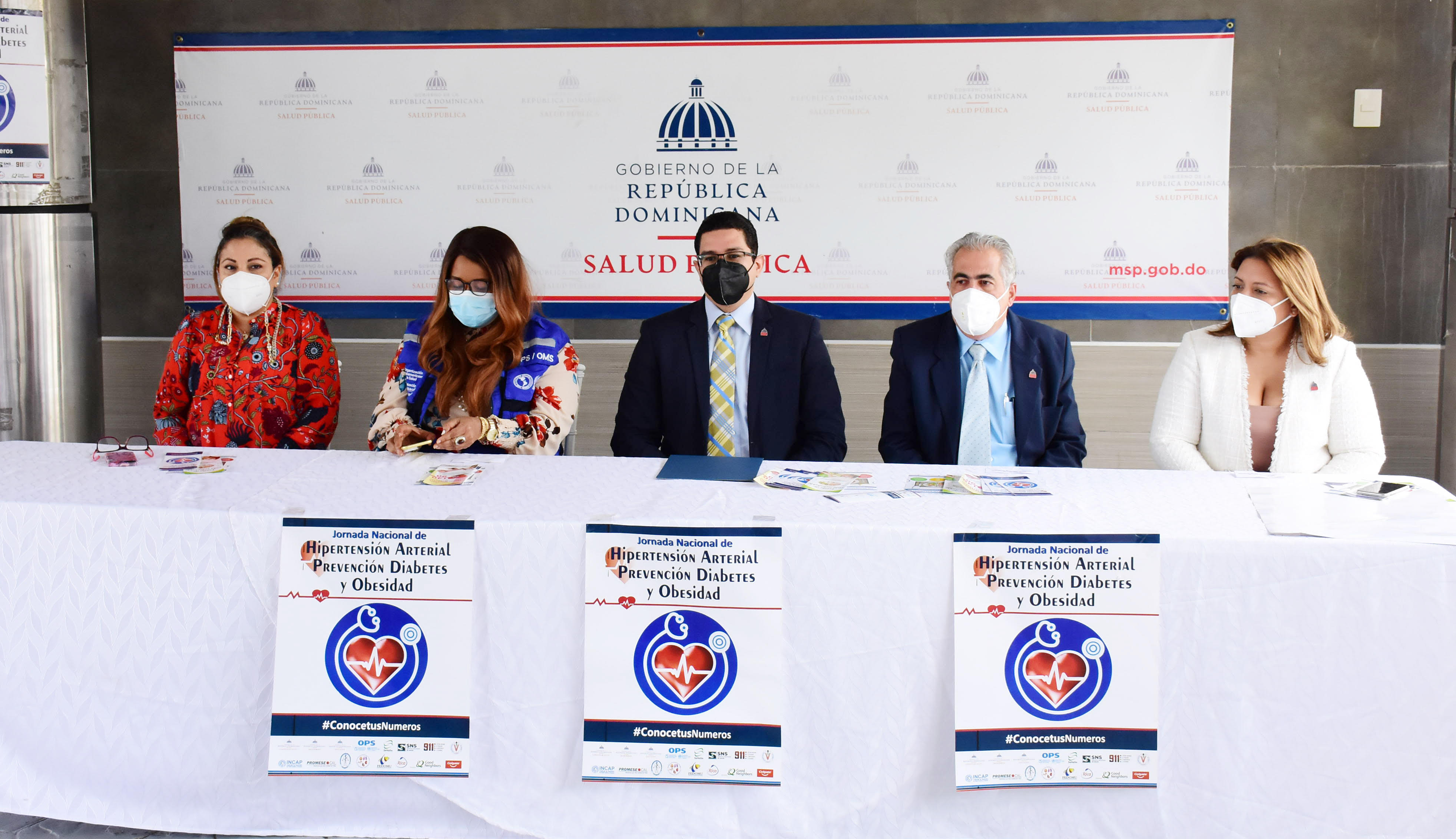 Ministerio de Salud Pública insta a la población a tomarse la presión arterial imagen