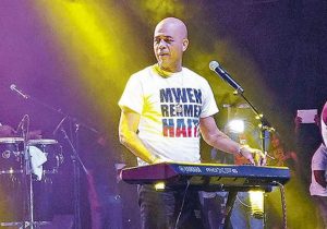 Expresidente haitiano ofrecerá este viernes concierto en Hard Rock de SD