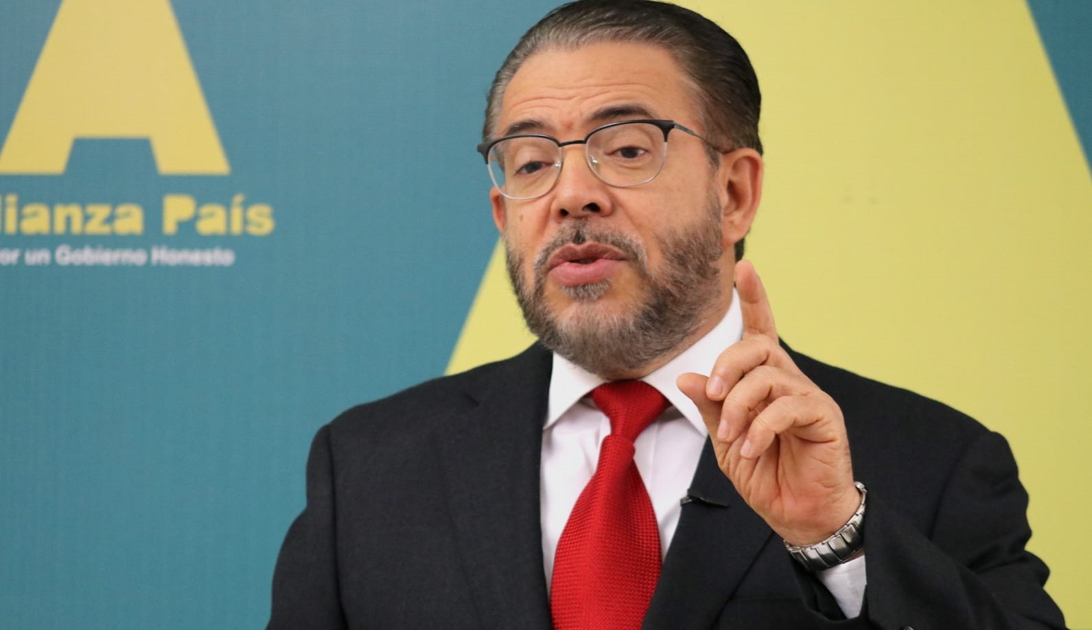 Guillermo Moreno cuestiona eficiencia de Agricultura con la peste porcina imagen
