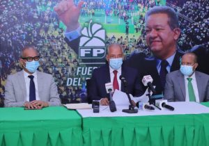 Fuerza del Pueblo sugiere al gobierno reconsiderar aplicación tercera dosis