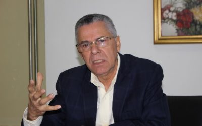 Alcalde Manuel Jiménez pide se aclare apresamiento de vocal de San Luis