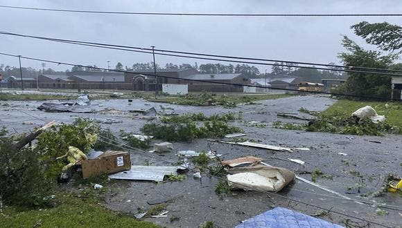 ATLANTA: Claudette se fortalece tras haber dejado 13 muertos en Alabama imagen