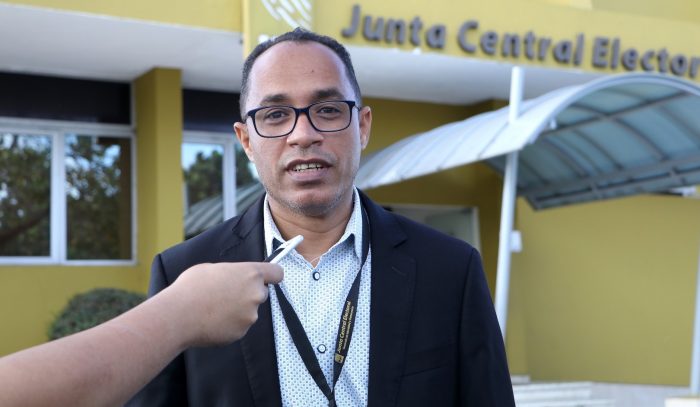 Alianza País pide investigación penal a exfuncionarios de la JCE en el exterior imagen