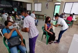 Gobierno anuncia plan masivo de vacunación este fin de semana