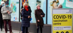 EEUU: Caen casos de COVID-19; pandemia ha dejado 600 mil muertos