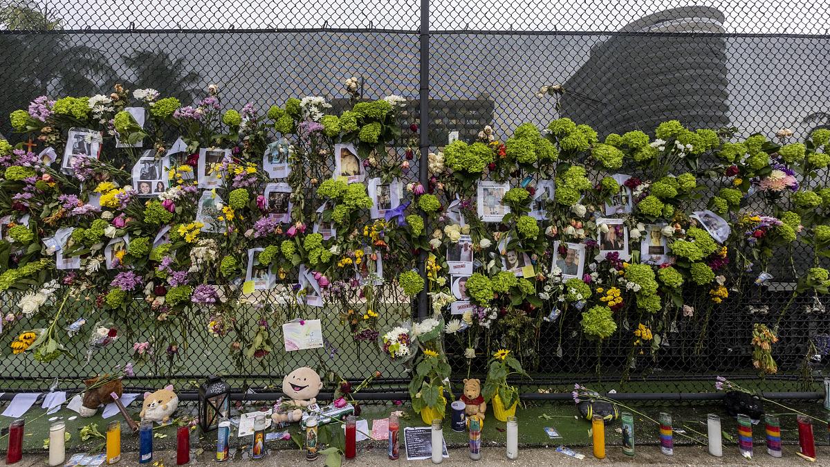 Nuevo balance derrumbe en Miami-Dade: 11 fallecidos y 150 desaparecidos imagen