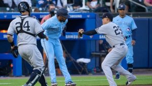 Yankees concretan ante Blue Jays uno de triple plays más raros historia MLB