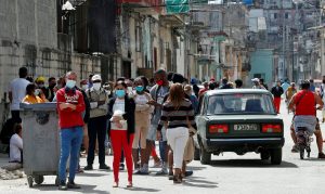 Cuba notifica más de 8.000 casos de covid-19 y 68 fallecidos en un día Cuba notifica más de 8.000 casos de covid-19 y 68 fallecidos en un día