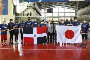 Selección Nacional de Voleibol parte a Japón a una base de entrenamientos