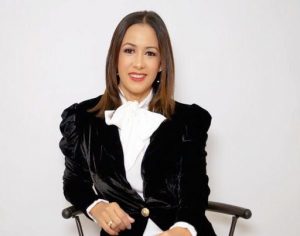 Marilyn Ventura es electa presidenta de la filial de ACROARTE en Santiago