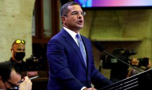 PUERTO RICO: Gobernador urge vacunación ante repunte casos covid