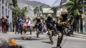 HAITI: Delegaciones de ONU y EEUU abandonaronn funeral Moïse tras disparos