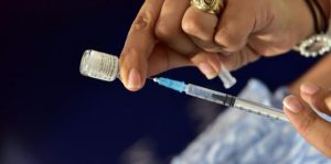 OMS desaconseja por ahora tercera dosis refuerzo contra COVID